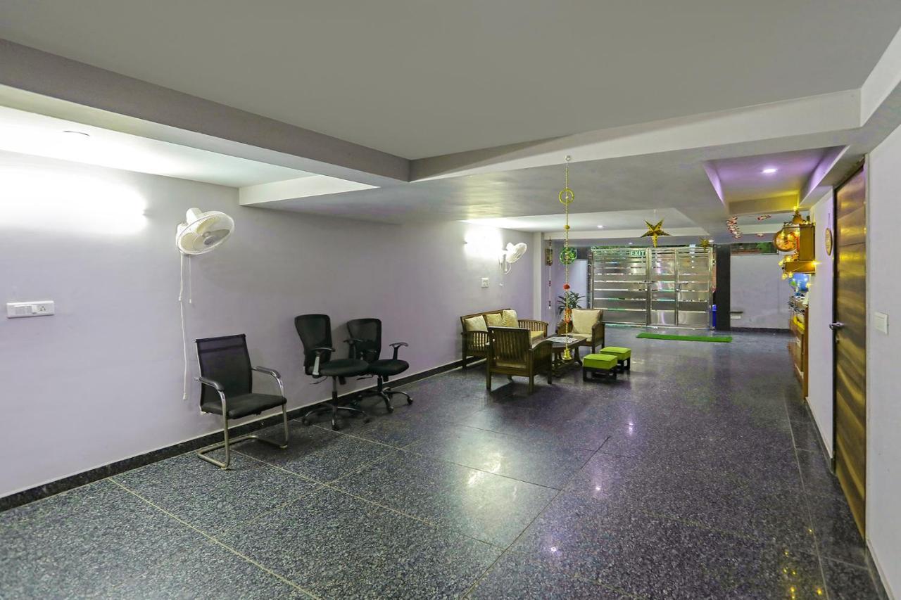 Fabhotel White House Bnb - Nr Yashobhoomi Convention Centre Deli Exterior foto